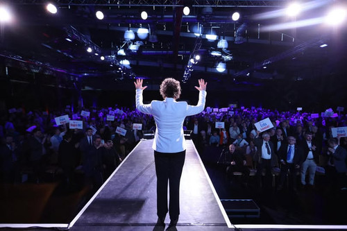 633275979 1439348724213888 7439416813632339899 n.jpg?stp=dst jpg p180x540 tt6& nc cat=1&ccb=1 7& nc .jpg