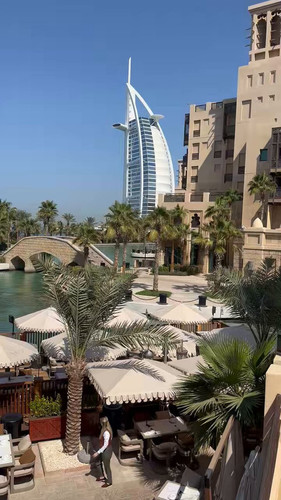 Wc0DeTfKPx7t QCx.jpg