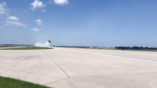 IRVRUH jgvLzPVFv.jpg