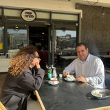 HBMcjARbwAAsluI?format=jpg&amp;name=large