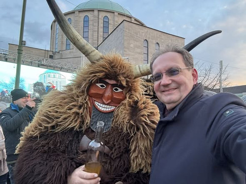 635761197 1482810856532207 5398486356853712366 n.jpg?stp=cp6 dst jpg s590x590 tt6& nc cat=105&ccb=1 .jpg