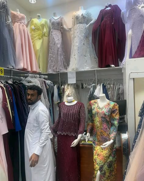 635564398 950615894163182 9129393209035126364 n.jpg?stp=dst jpg s590x590 tt6& nc cat=107&ccb=1 7& nc.jpg