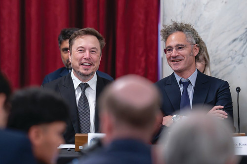 HBKHhUOWMAAxatr.jpg