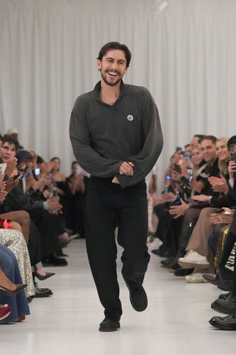 HBIB4 lWEAAn5 V?format=jpg.jpg