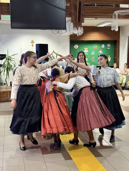 634327395 1456445492778479 8632877710698342509 n.jpg?stp=cp6 dst jpg s590x590 tt6& nc cat=106&ccb=1 .jpg