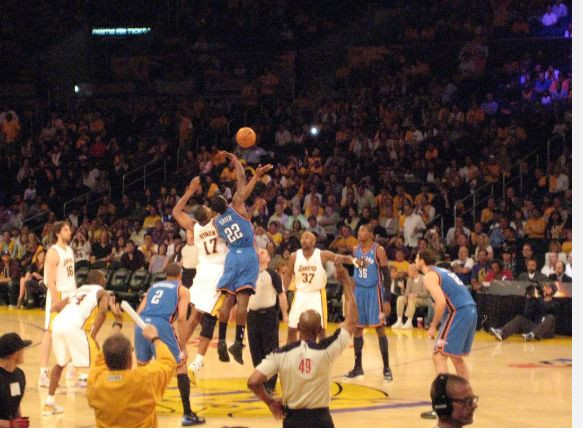 Thunder vs. Lakers: The Ultimate NBA Rivalry Reignites – Who Will Claim Victory?