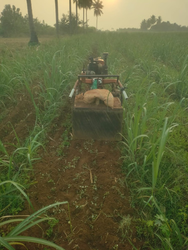 tractor.jpg
