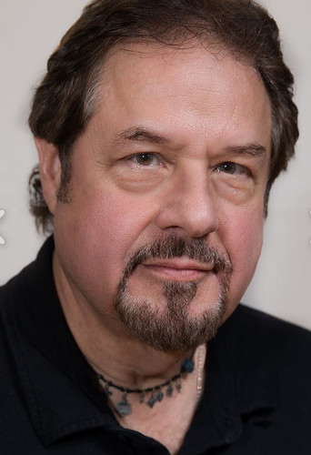 Greg.Wolf.PRO.Portrait.Photo.jpg