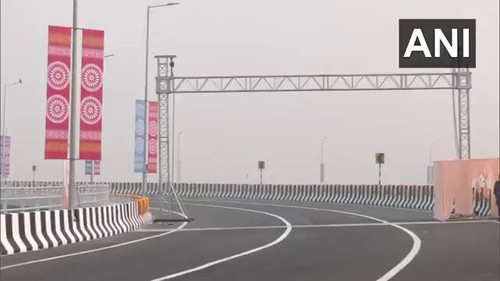 zU9C xvzQ1kCaS9a.jpg