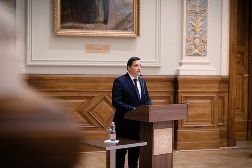 627701737 1470378287784597 6893699101280850105 n.jpg?stp=dst jpg s590x590 tt6& nc cat=107&ccb=1 7& n.jpg