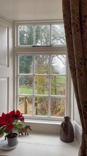 MreA OSDXJfVpJfx.jpg