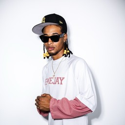 grid emejay3 top.jpg