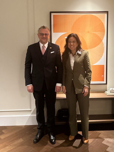 HBJ3LQaXoAAY 0e?format=jpg.jpg