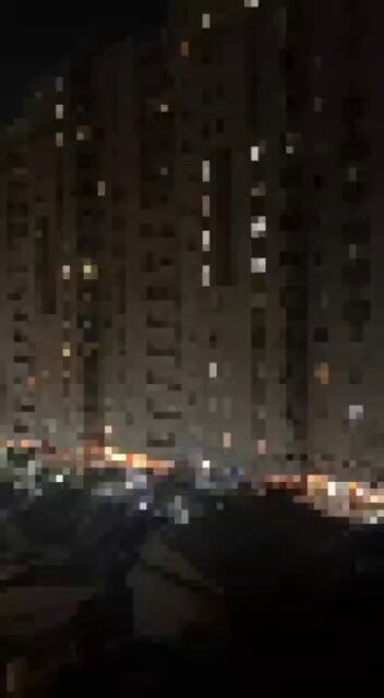 6 iJyqkdxeEy9Vs1.jpg