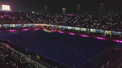 BwE WnQnrrcv7ZjN.jpg