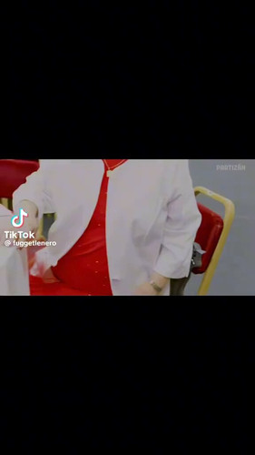 IEcun0Bm9cwA8O63.jpg