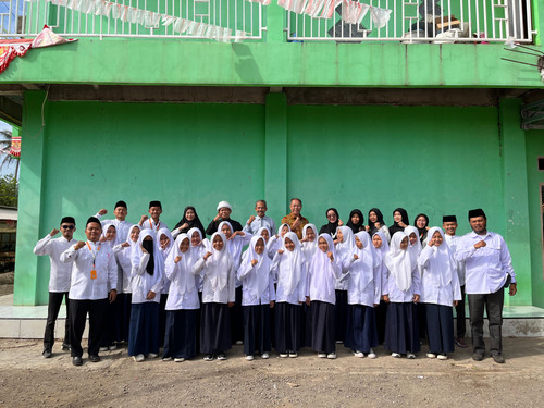 Foto Bersama Putri.jpg
