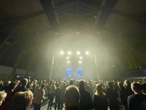 633903350 945277751397902 9216456139424218916 n.jpg?stp=cp6 dst jpg s590x590 tt6& nc cat=109&ccb=1 7.jpg