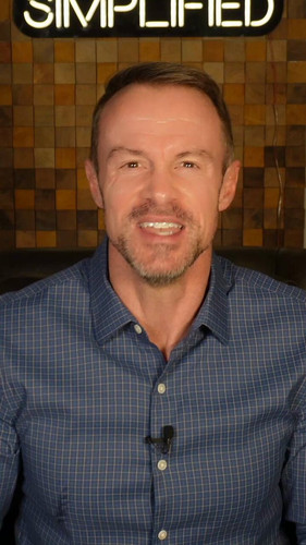 9t 4R1IkWmHrPI Z.jpg