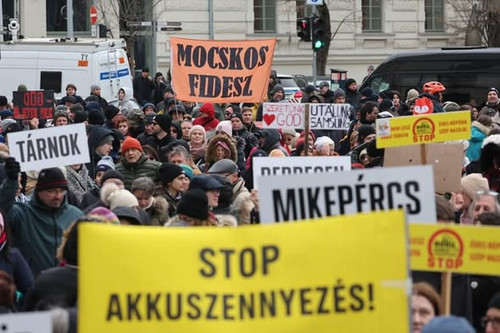 637270269 1488157676646866 6417426539064611375 n.jpg?stp=dst jpg s590x590 tt6& nc cat=109&ccb=1 7& n.jpg