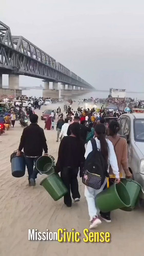 Er Jhk4y9wqhsjC0.jpg