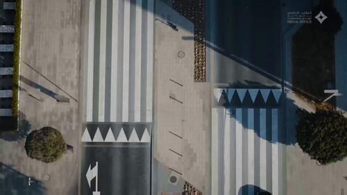 LrbeL qLuZ0m0R2 .jpg