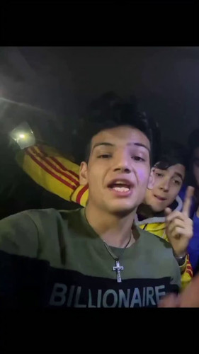 1uzPvWUU3I uqz9r.jpg