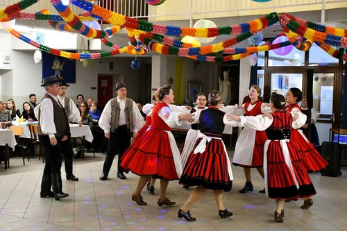 633924147 1299062672044197 2444475617152898017 n.jpg?stp=dst jpg s590x590 tt6& nc cat=105&ccb=1 7& n.jpg