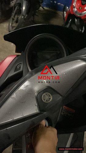 servis motor panggilan yamaha nmax.jpg