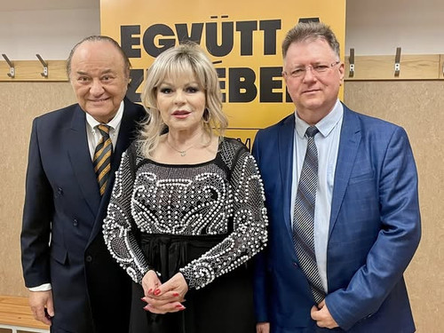 633551957 945278014731209 3745203596608626870 n.jpg?stp=cp6 dst jpg s590x590 tt6& nc cat=109&ccb=1 7.jpg