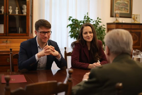 641399968 1460387715662284 6755130925783529318 n.jpg?stp=dst jpg s590x590 tt6& nc cat=105&ccb=1 7& n.jpg