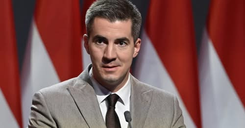 16033352859271866967?url=https%3A%2F%2Fujpestihirmondo.hu%2Fwp content%2Fuploads%2F2023%2F02%2Fkocsi.jpg