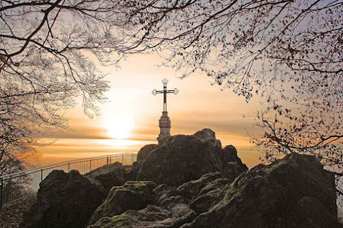 Russian Funeral Service.jpg