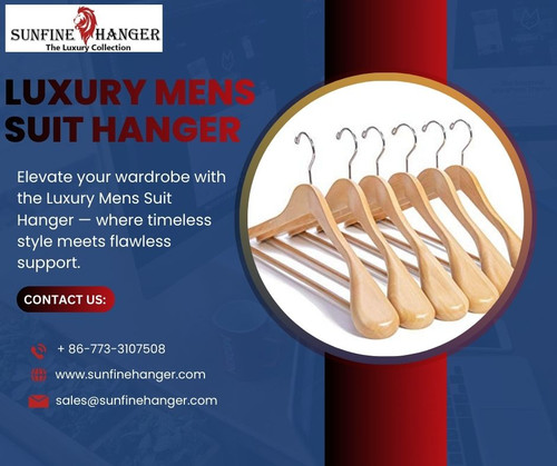 Luxury Mens Suit Hanger.jpg