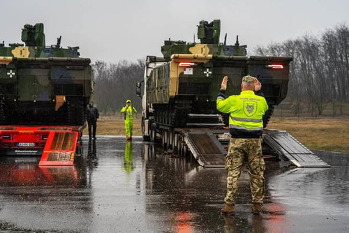 637671838 891947283553045 978168529162678988 n.jpg?stp=dst jpg s590x590 tt6& nc cat=100&ccb=1 7& nc .jpg