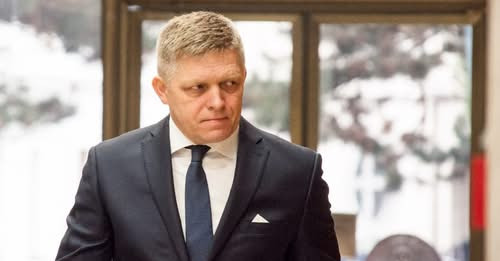 7111508946810966636?url=https%3A%2F%2Fcivilek.info%2Fwp content%2Fuploads%2F2025%2F05%2Frobert fico..jpg