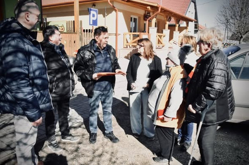 640127377 1480234863464783 3403422814125398321 n.jpg?stp=cp6 dst jpg s590x590 tt6& nc cat=105&ccb=1 .jpg