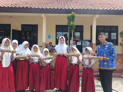 WhatsApp Image 2025 12 17 at 21.27.19.jpg