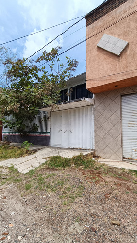 Carlos Salazar Exterior (5).jpg