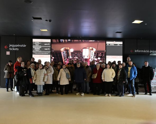 628667665 1361938745738458 5011629498103864445 n.jpg?stp=cp6 dst jpg s590x590 tt6& nc cat=100&ccb=1 .jpg