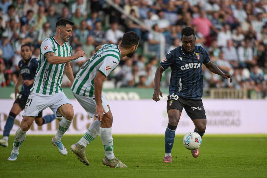 Ceuta vs Cordoba, 01h00 ngày 26/02