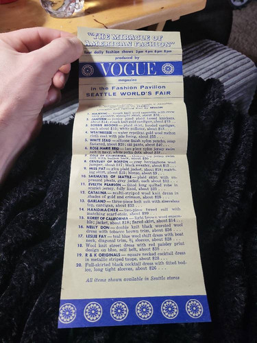 19c96d4d30e5.jpg