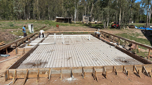 CASA08 Armação radier.jpg