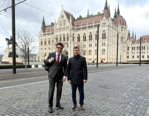 639534409 1477301217173348 2126557961954129665 n.jpg?stp=dst jpg p180x540 tt6& nc cat=101&ccb=1 7& n.jpg