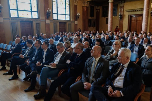 641377672 1510322081100596 2085314515091406457 n.jpg?stp=dst jpg s590x590 tt6& nc cat=110&ccb=1 7& n.jpg