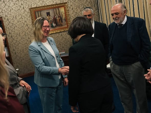 641349585 1330718115528612 8610175193898921617 n.jpg?stp=dst jpg s590x590 tt6& nc cat=107&ccb=1 7& n.jpg