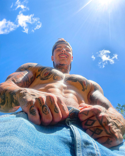 jakipz 1945237283432783999 01.jpg