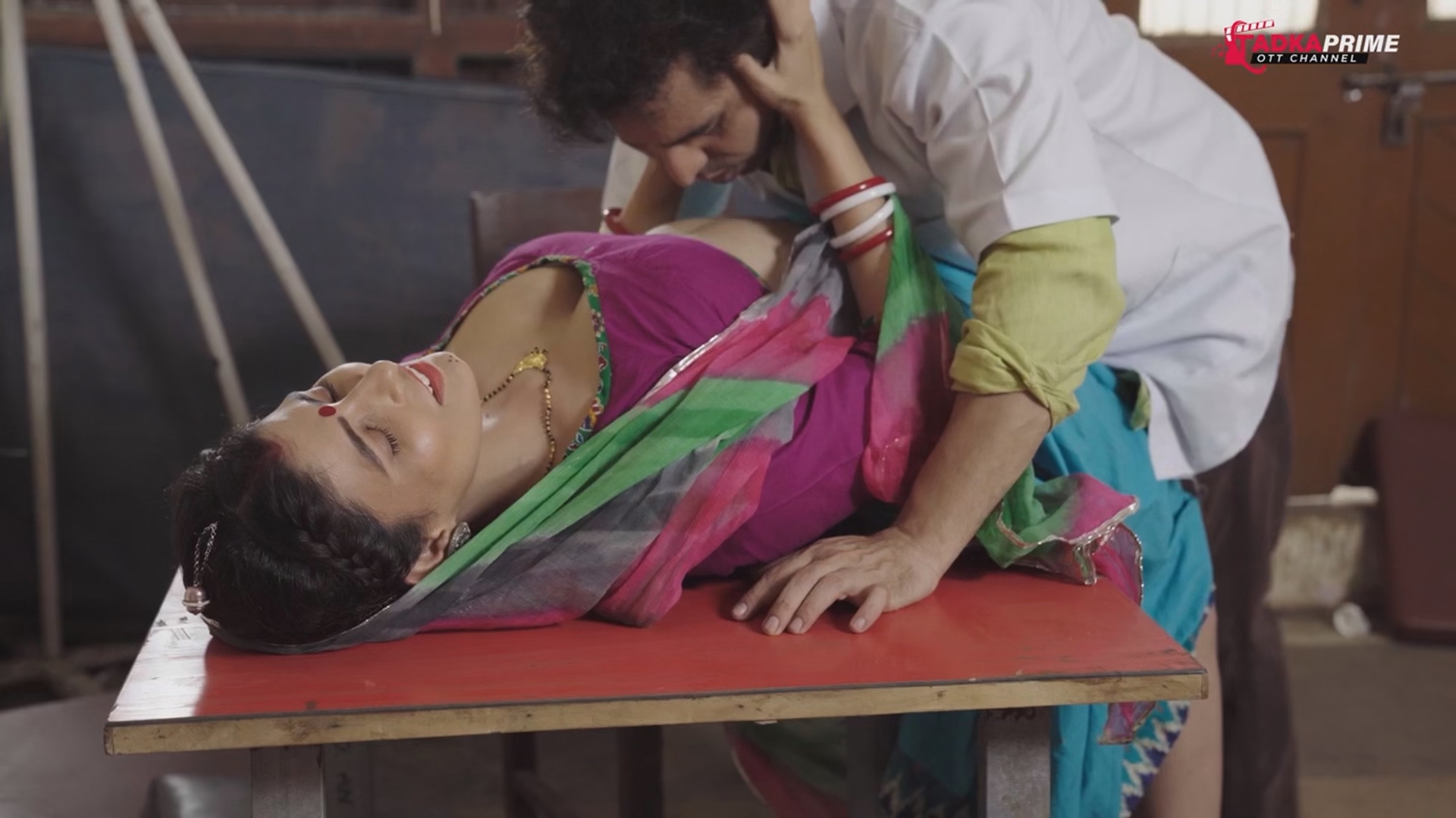 Gulabo (2024) S01E01T02 TPrime Hindi Web Series 1080p WEB DL 650MB(1Filmy4Wap.Cloud).mkv snapshot 07