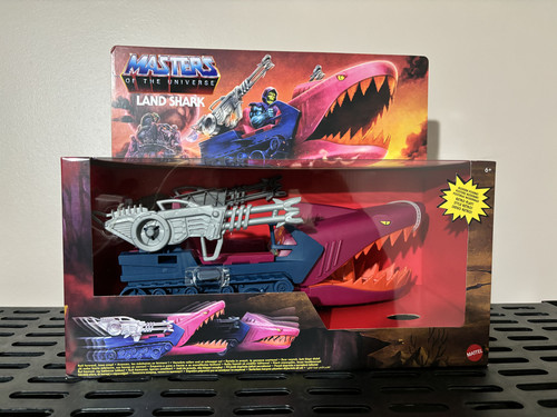 ORIGINS LANDSHARK MISB $35.jpg