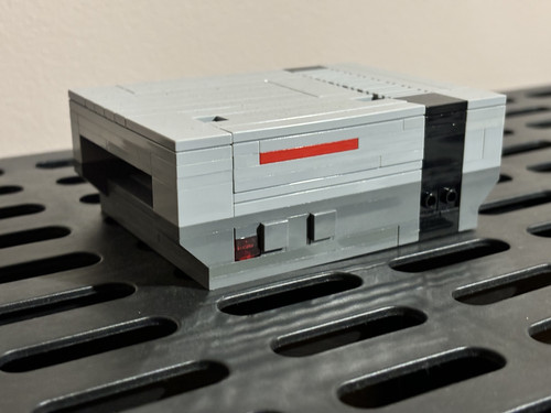 RASPBERRY PI 3 BOARD CUSTOM NES LEGO CASE MLC $30.jpg